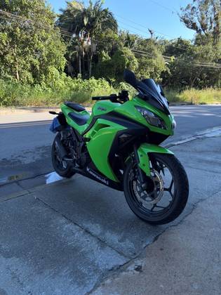 KAWASAKI NINJA 300 KAWASAKI NINJA 300